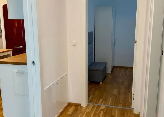 Gartenwohnung By Interhome